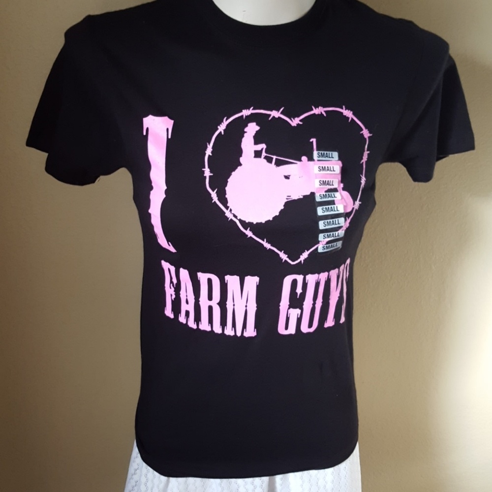 NWT Lifestyle Legends Woman's Graphic T Shirt Size